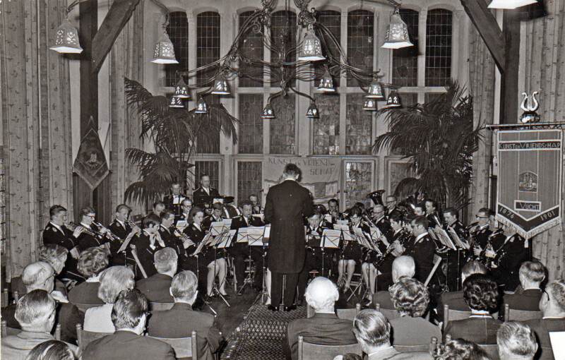 Harmonie Kunst en Vriendschap tijdens het 90-jarig bestaan in 1966